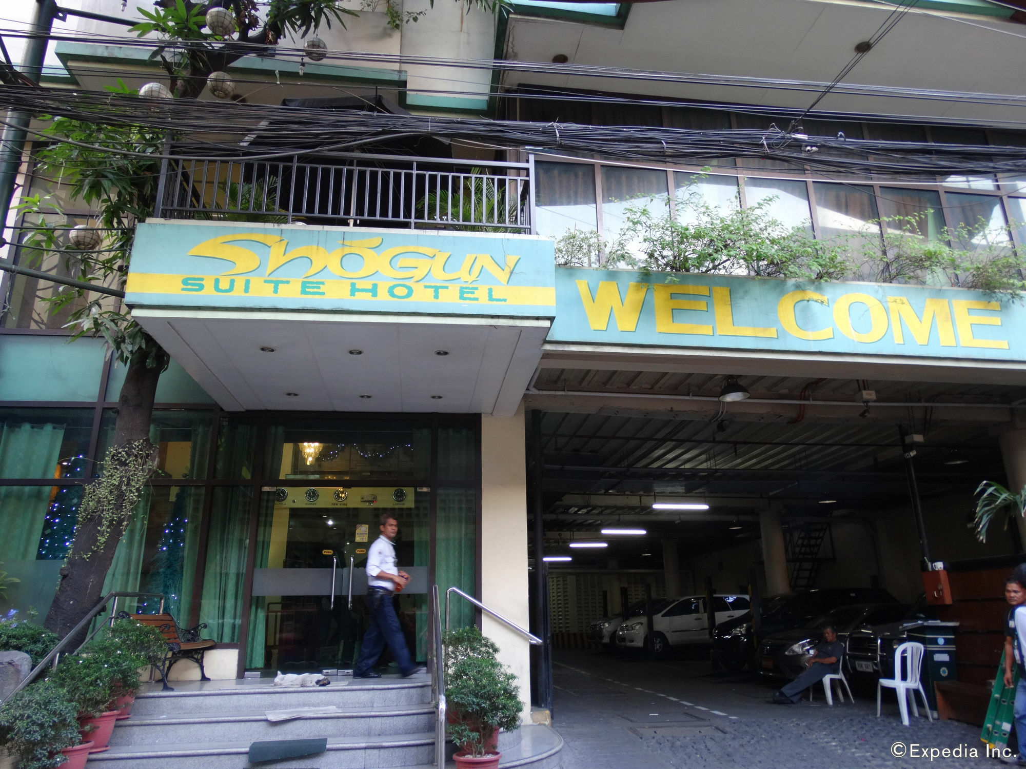 Urban Travellers Hotel Manila Exterior photo